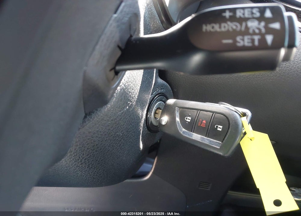2021 TOYOTA C-HR LE VIN: JTNKHMBX5M1110525