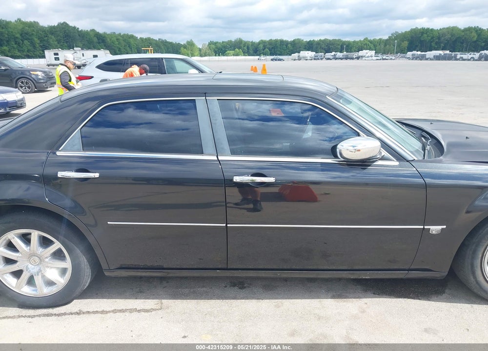2007 CHRYSLER 300C VIN: 2C3KA63H87H741405