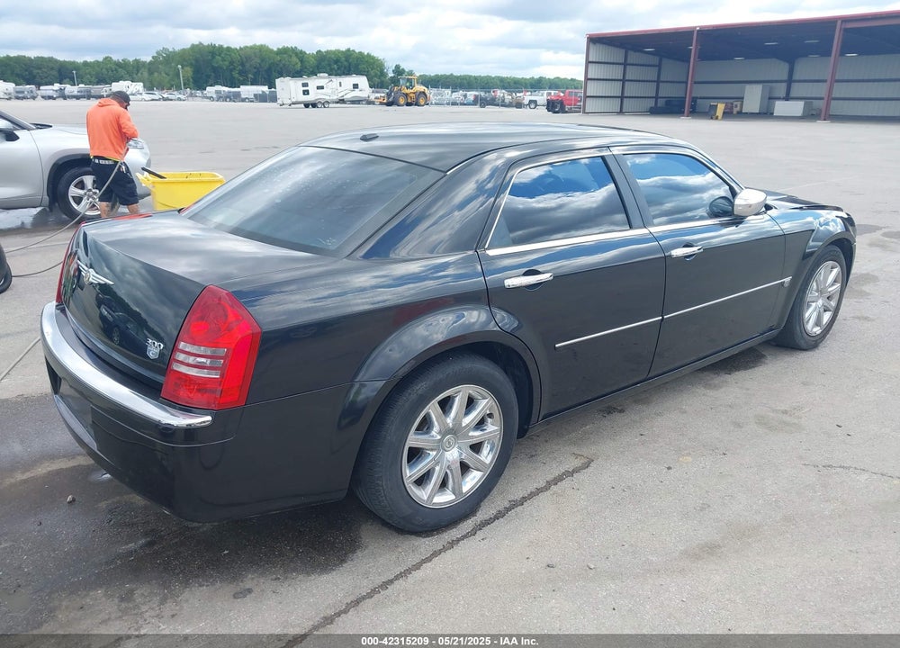 2007 CHRYSLER 300C VIN: 2C3KA63H87H741405