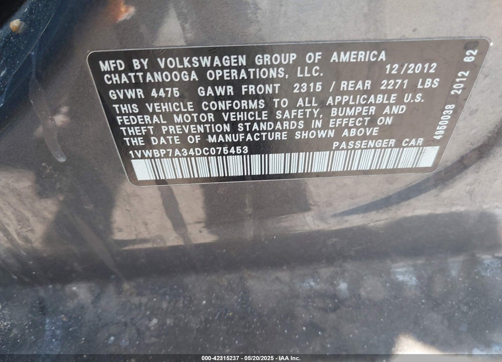 2013 VOLKSWAGEN PASSAT VIN: 1VWBP7A34DC075453