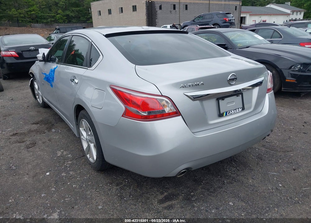 2013 NISSAN ALTIMA VIN: 1N4AL3AP8DN403599