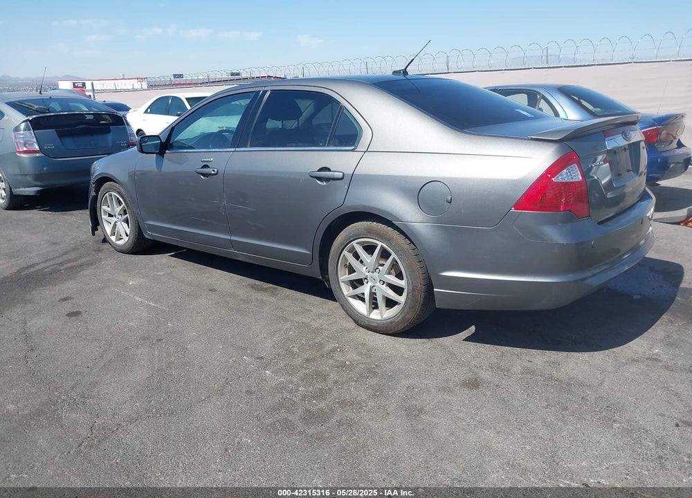 2011 FORD FUSION VIN: 3FAHP0JA4BR134377
