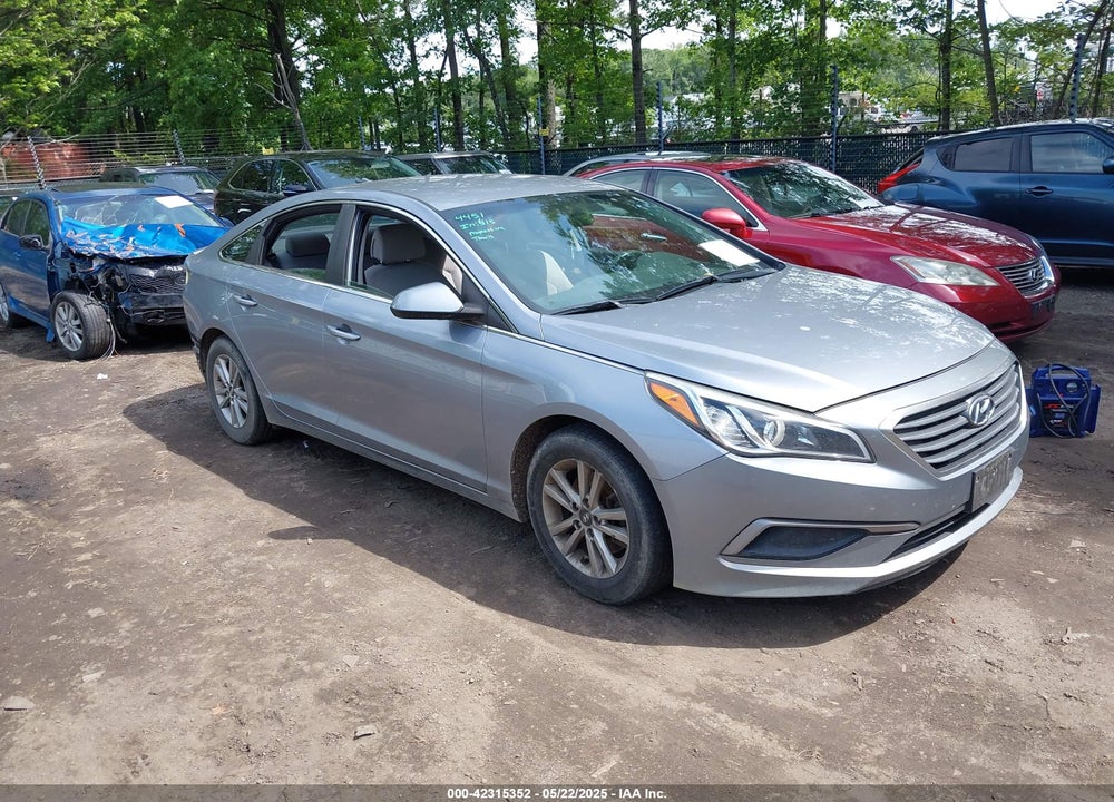 2017 HYUNDAI SONATA VIN: 5NPE24AFXHH522966
