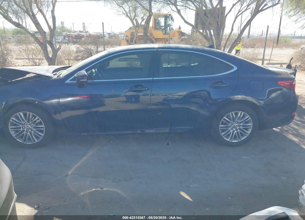 2014 LEXUS ES 350 VIN: JTHBK1GG2E2139925