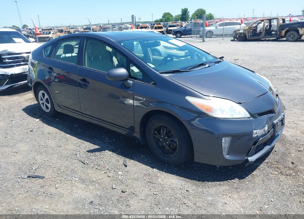 2014 TOYOTA PRIUS TWO VIN: JTDKN3DU5E1743070