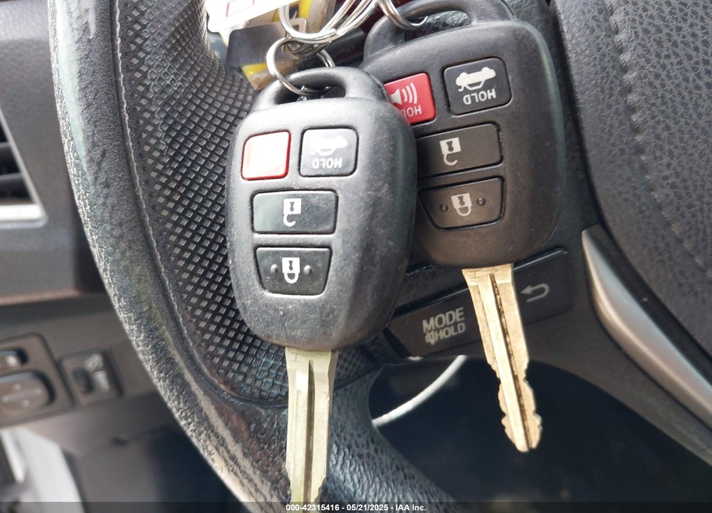 2016 TOYOTA COROLLA LE VIN: 5YFBURHE5GP404297