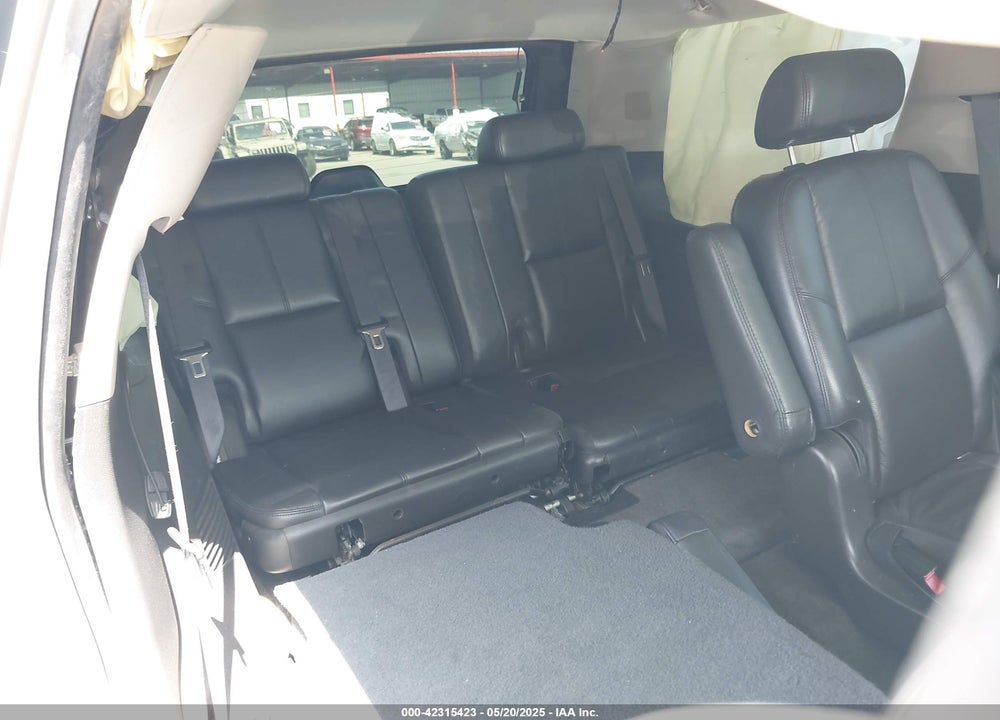 2008 CHEVROLET TAHOE LT VIN: 1GNFC13008R125999