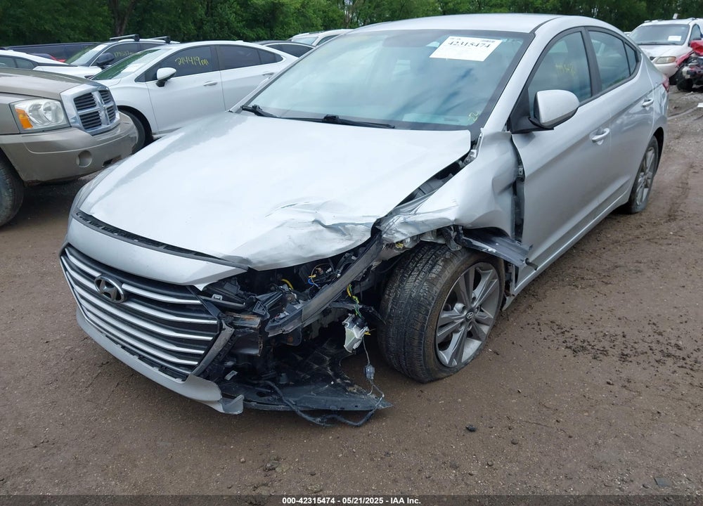 2017 HYUNDAI ELANTRA VIN: KMHD84LF8HU064899