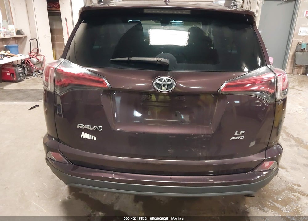 2018 TOYOTA RAV4 LE VIN: 2T3BFREV1JW744056
