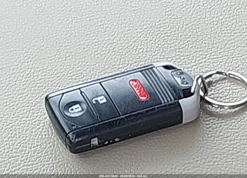 2014 ACURA RDX VIN: 5J8TB3H37EL015660