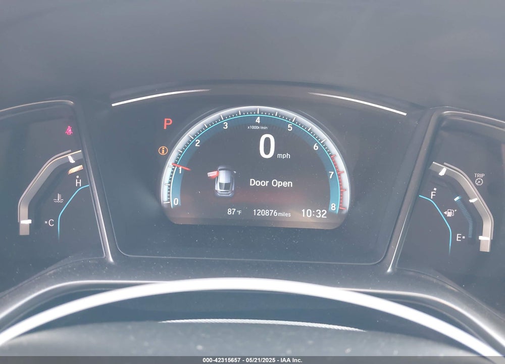 2018 HONDA CIVIC VIN: SHHFK7H51JU218978