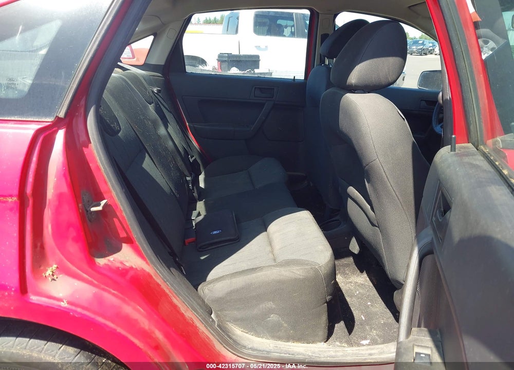 2008 FORD FOCUS VIN: 1FAHP35N58W184273