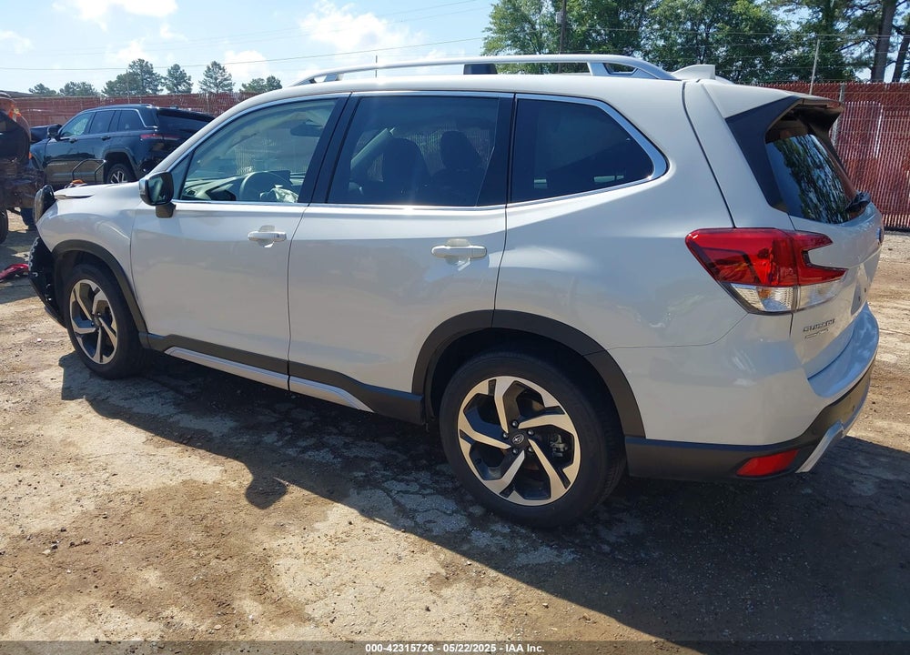2023 SUBARU FORESTER VIN: JF2SKARC3PH525847