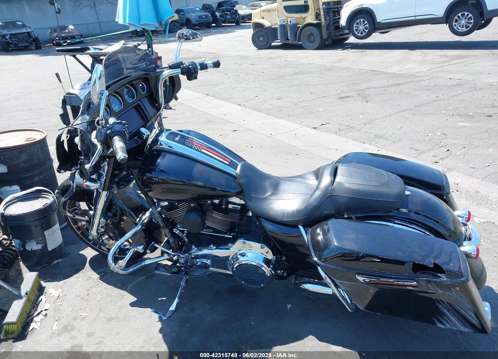 2021 HARLEY-DAVIDSON FLHXS VIN: 1HD1KRP27MB608083