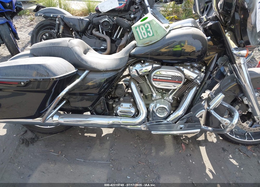 2021 HARLEY-DAVIDSON FLHXS VIN: 1HD1KRP27MB608083