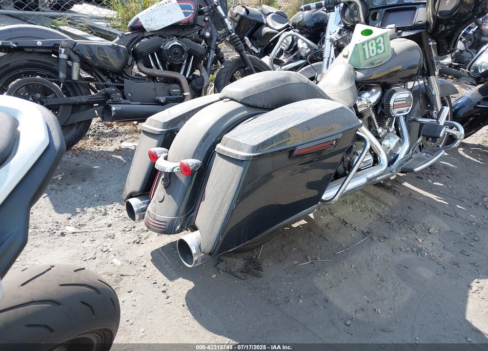 2021 HARLEY-DAVIDSON FLHXS VIN: 1HD1KRP27MB608083