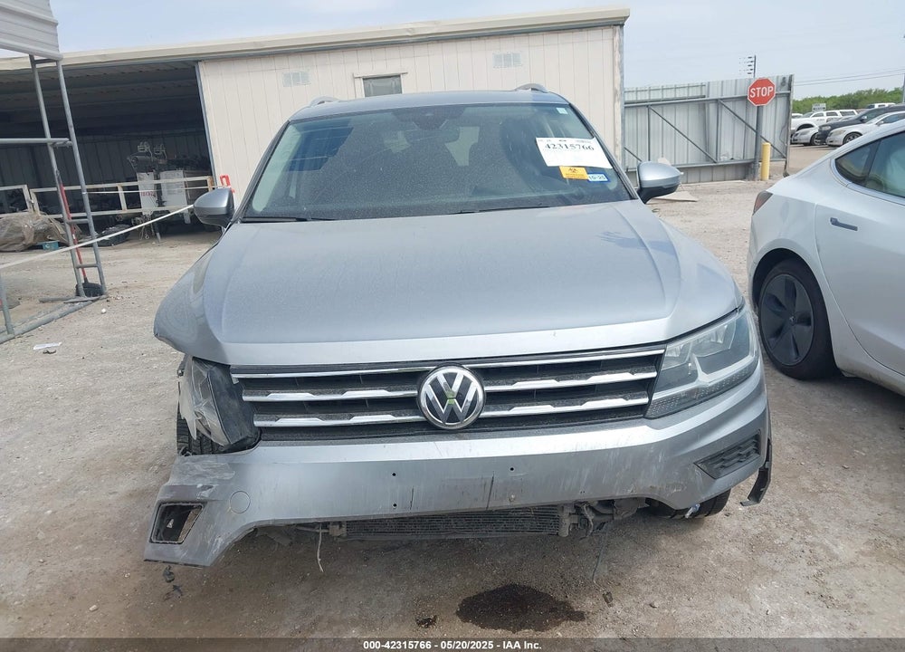 2020 VOLKSWAGEN TIGUAN VIN: 3VV2B7AX9LM022086