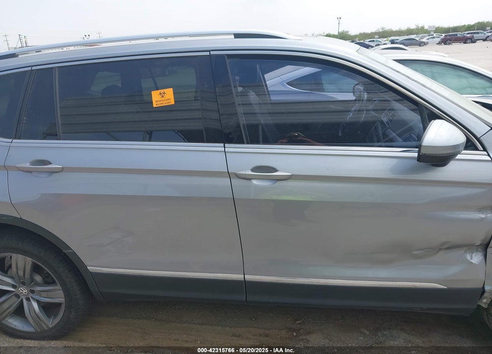 2020 VOLKSWAGEN TIGUAN VIN: 3VV2B7AX9LM022086