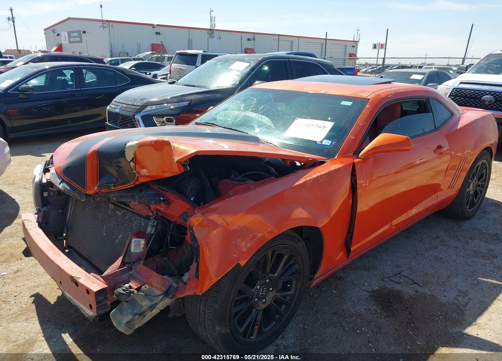 2011 CHEVROLET CAMARO VIN: 2G1FK1EJ8B9187047