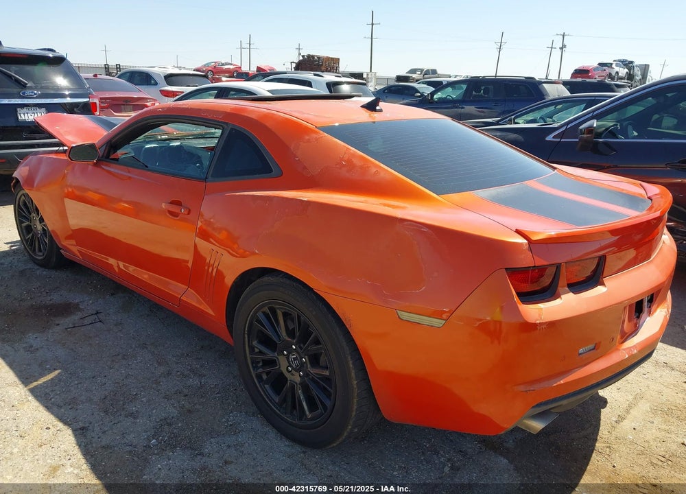 2011 CHEVROLET CAMARO VIN: 2G1FK1EJ8B9187047