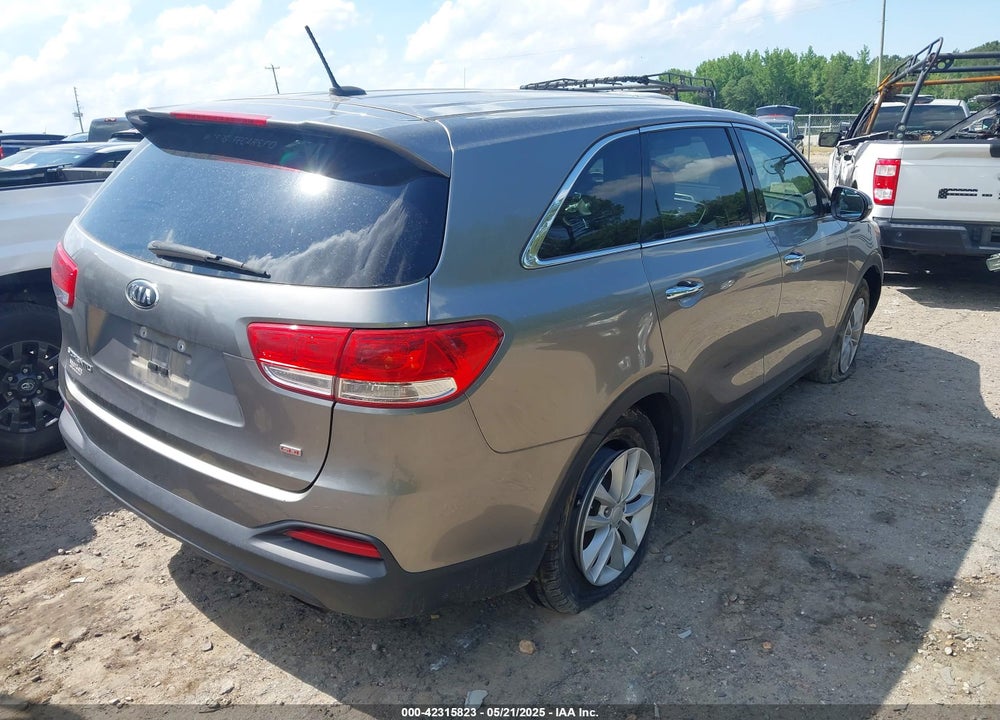 2018 KIA SORENTO 2.4L L VIN: 5XYPG4A35JG374366