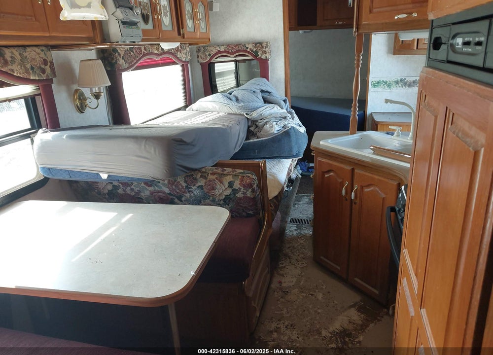 2003 CITATION 27'S VIN: 1CNTD85203M001975