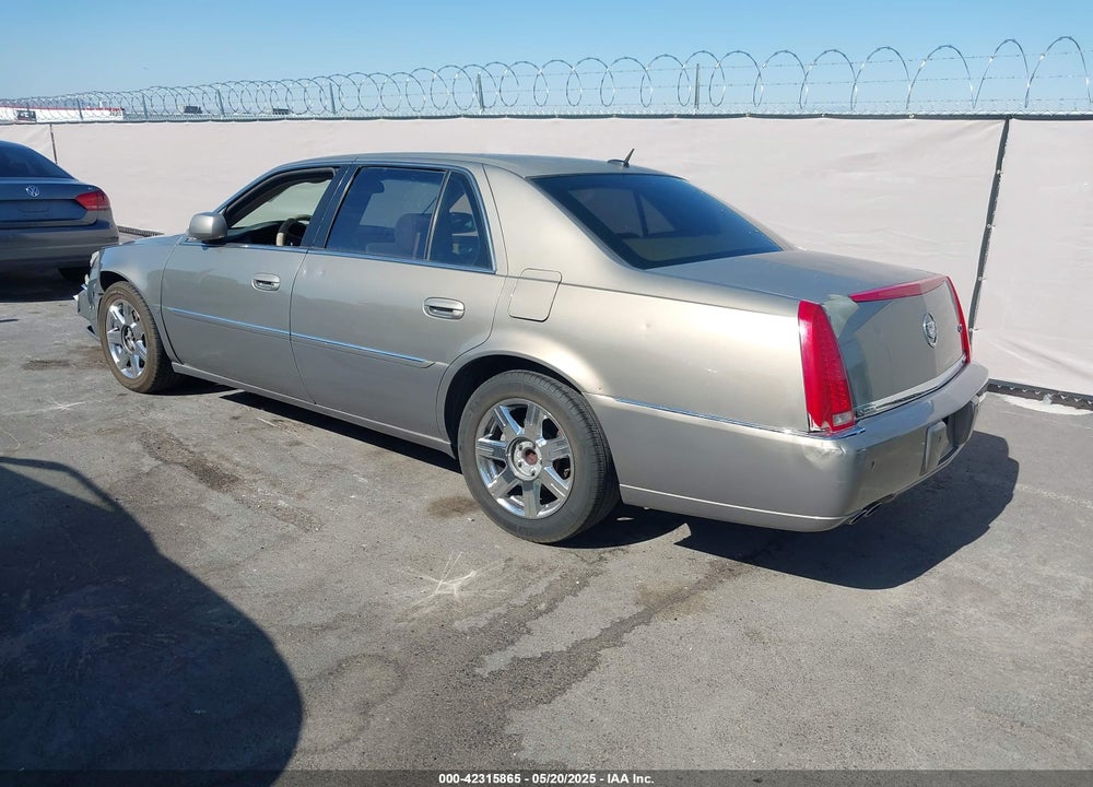 2007 CADILLAC DTS VIN: 1G6KD57Y97U198072