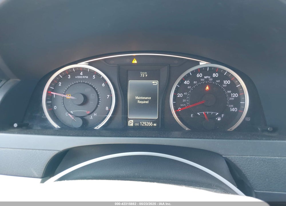 2015 TOYOTA CAMRY SE VIN: 4T1BF1FK4FU979766