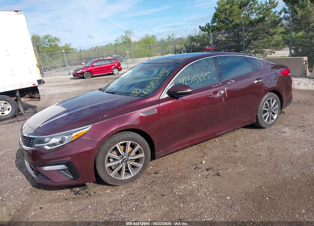 2019 KIA OPTIMA VIN: 5XXGT4L38KG300261