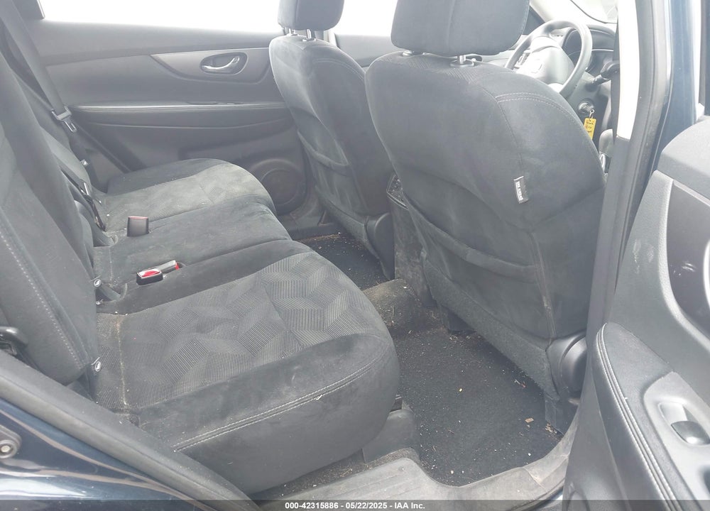 2016 NISSAN ROGUE VIN: 5N1AT2MV7GC890207
