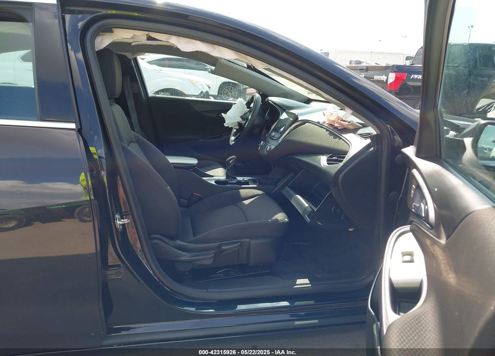 2022 CHEVROLET MALIBU VIN: 1G1ZD5ST0NF127604