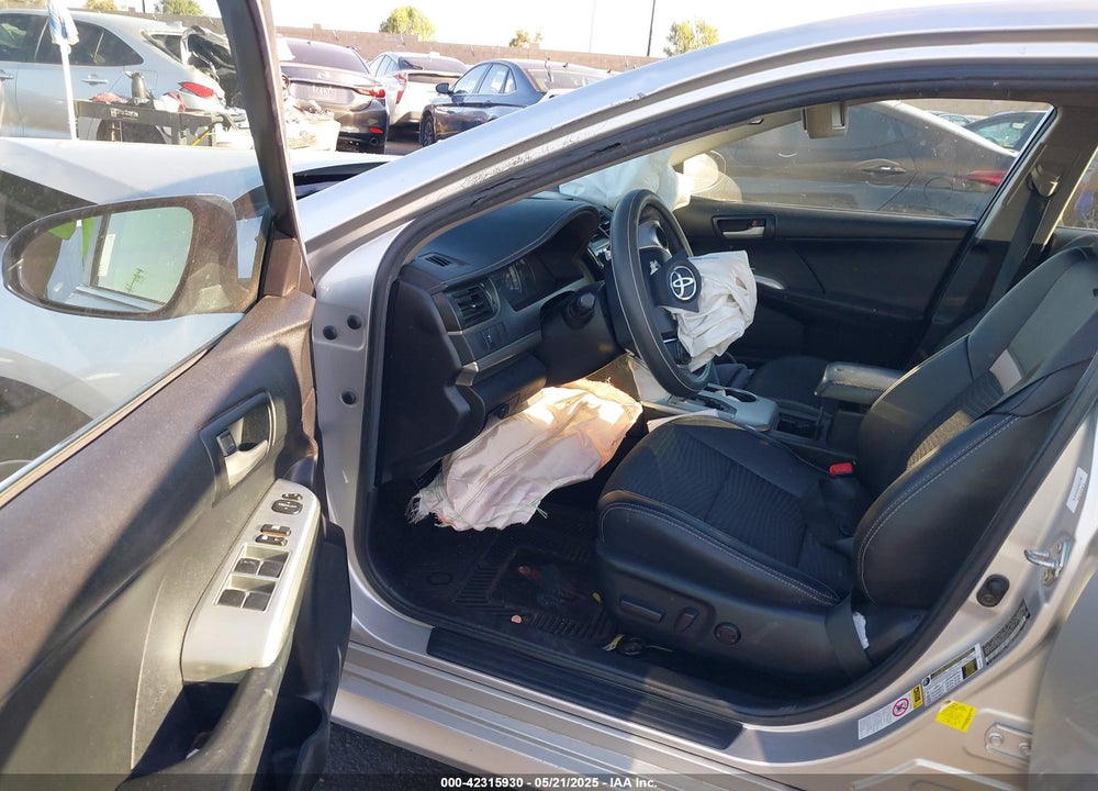 2014 TOYOTA CAMRY SE VIN: 4T1BF1FK0EU770751