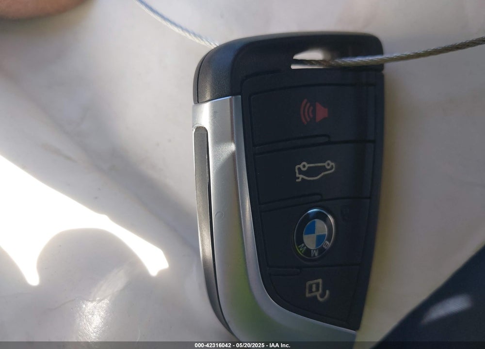 2022 BMW X1 VIN: WBXJG7C09N5U68066