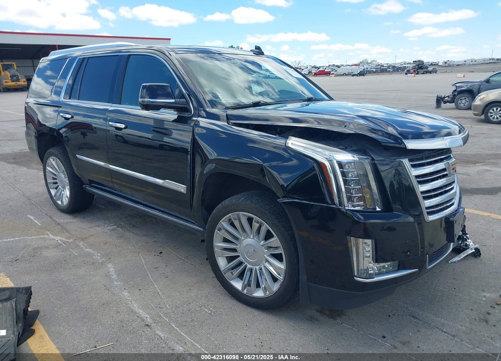 2015 CADILLAC ESCALADE PLATINUM VIN: 1GYS4PKJ8FR568958