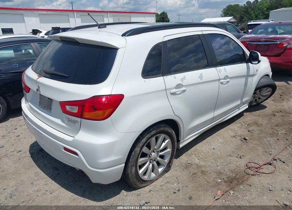 2011 MITSUBISHI OUTLANDER SPORT SE VIN: JA4AP4AU8BZ012589