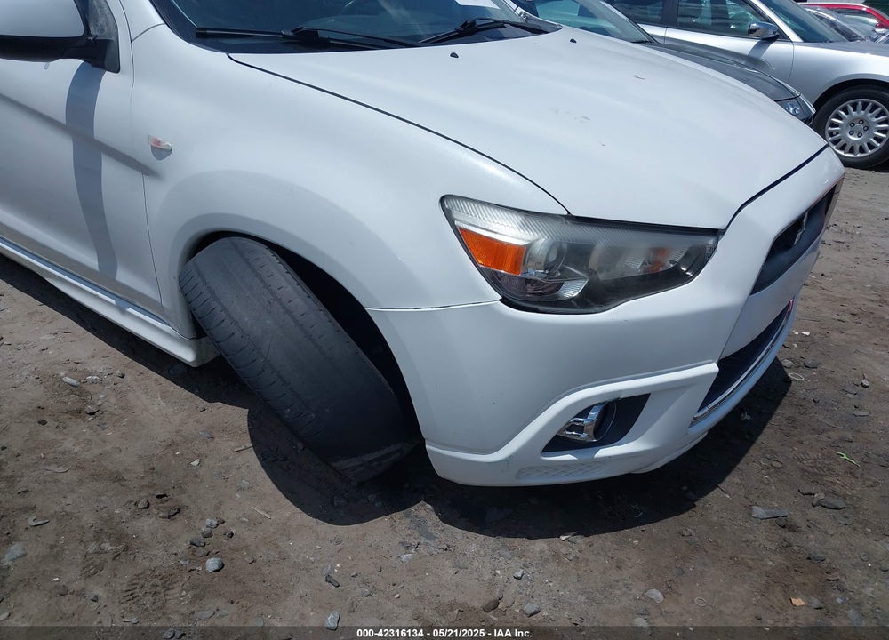 2011 MITSUBISHI OUTLANDER SPORT SE VIN: JA4AP4AU8BZ012589