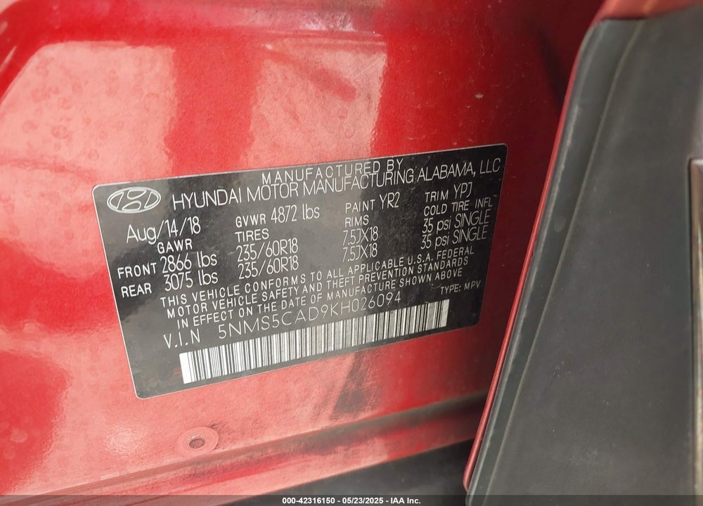 2019 HYUNDAI SANTA FE VIN: 5NMS5CAD9KH026094