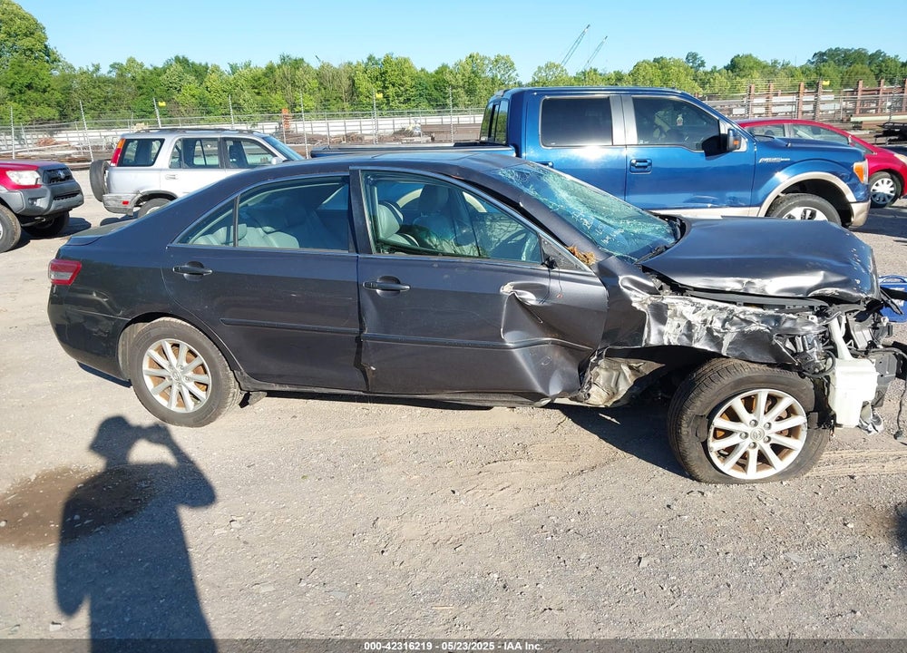 2011 TOYOTA CAMRY XLE VIN: 4T4BF3EK8BR175113