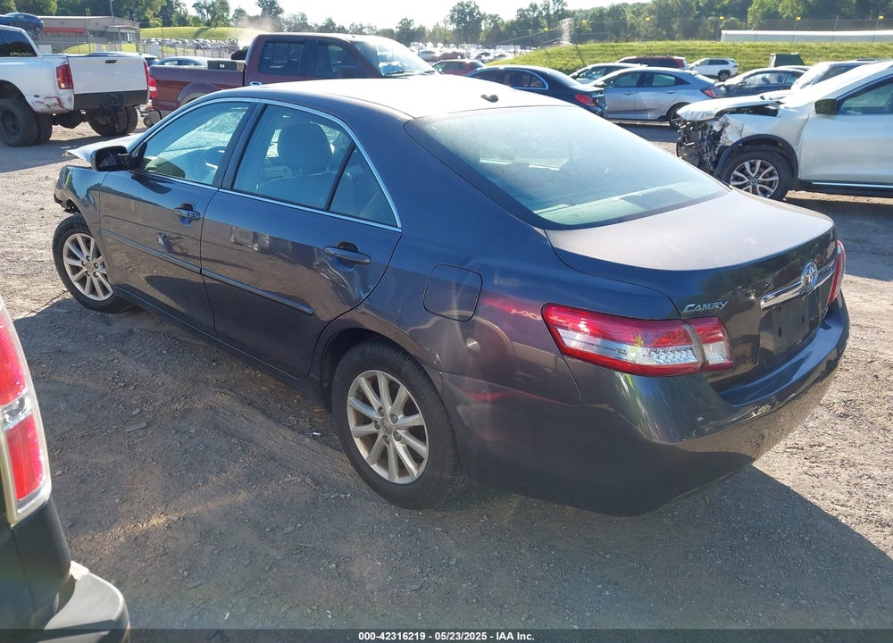 2011 TOYOTA CAMRY XLE VIN: 4T4BF3EK8BR175113