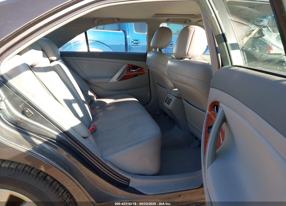 2011 TOYOTA CAMRY XLE VIN: 4T4BF3EK8BR175113