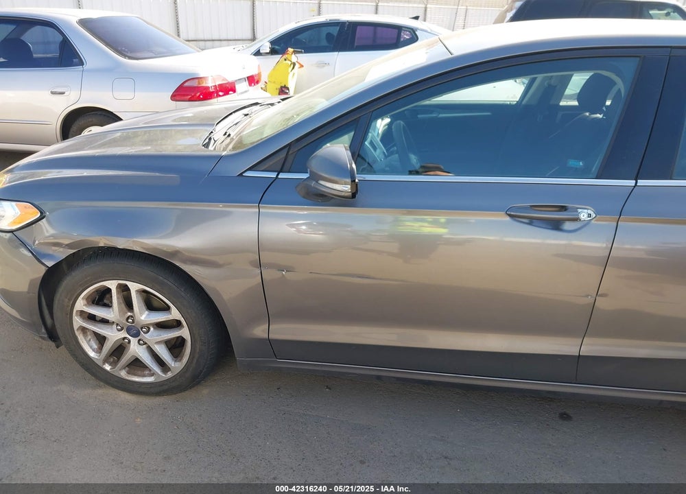 2014 FORD FUSION VIN: 1FA6P0H74E5381195