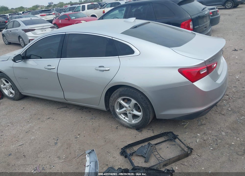 2018 CHEVROLET MALIBU LT VIN: 1G1ZD5ST2JF130353
