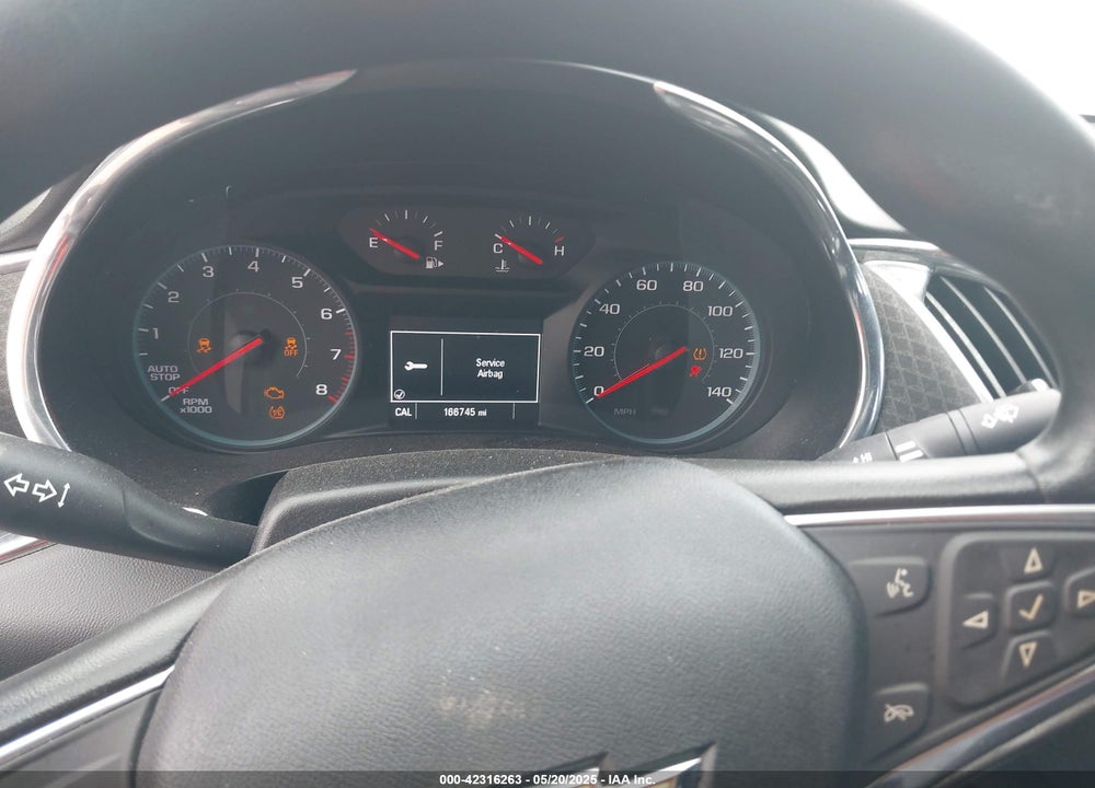 2018 CHEVROLET MALIBU LT VIN: 1G1ZD5ST2JF130353