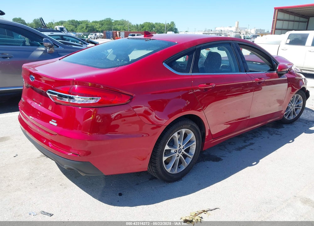 2020 FORD FUSION SE VIN: 3FA6P0HD9LR252627