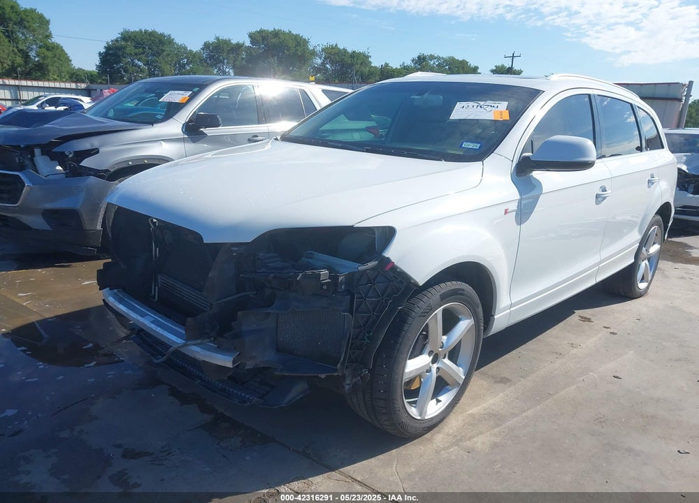 2014 AUDI Q7 VIN: WA1DGAFE1ED015090