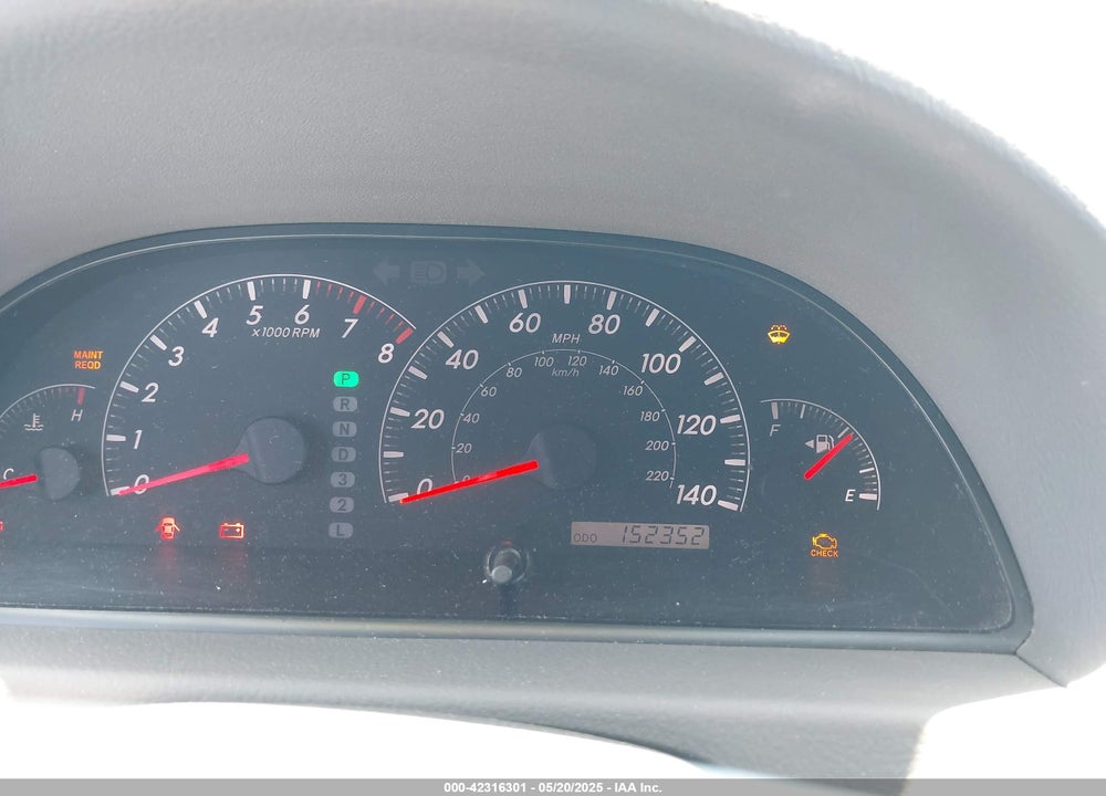 2005 TOYOTA CAMRY LE VIN: 4T1BE32K75U572107