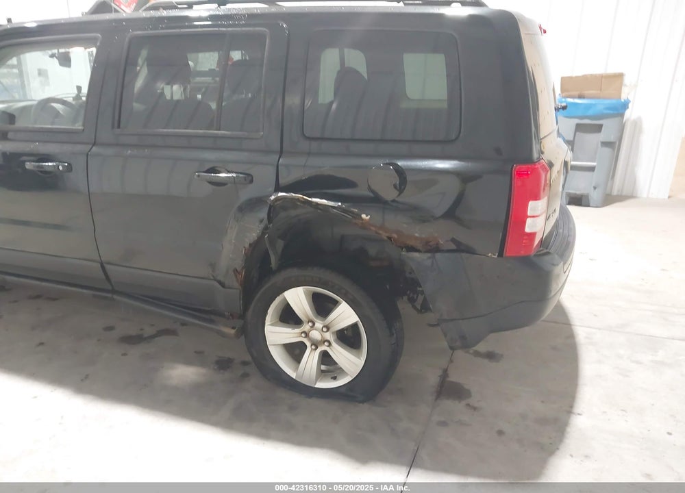 2014 JEEP PATRIOT VIN: 1C4NJRFBXED762896