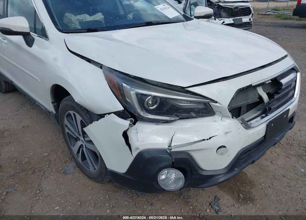 2018 SUBARU OUTBACK VIN: 4S4BSENC8J3215625