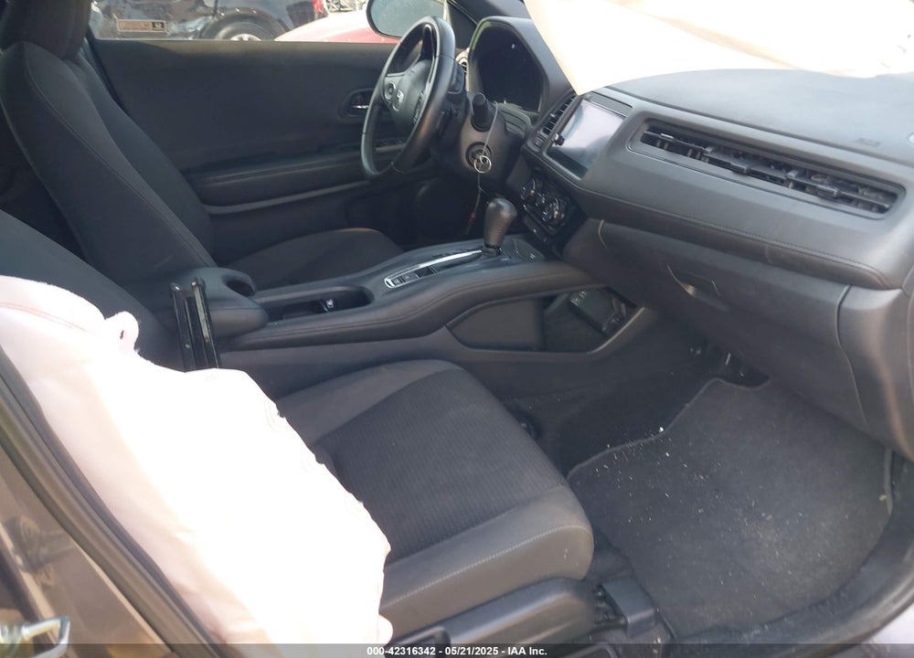 2019 HONDA HR-V VIN: 3CZRU5H15KG705987
