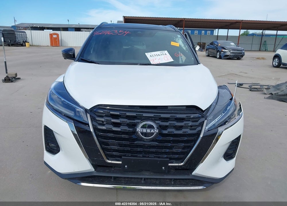 2024 NISSAN KICKS SR XTRONIC CVT VIN: 3N1CP5DV4RL539932
